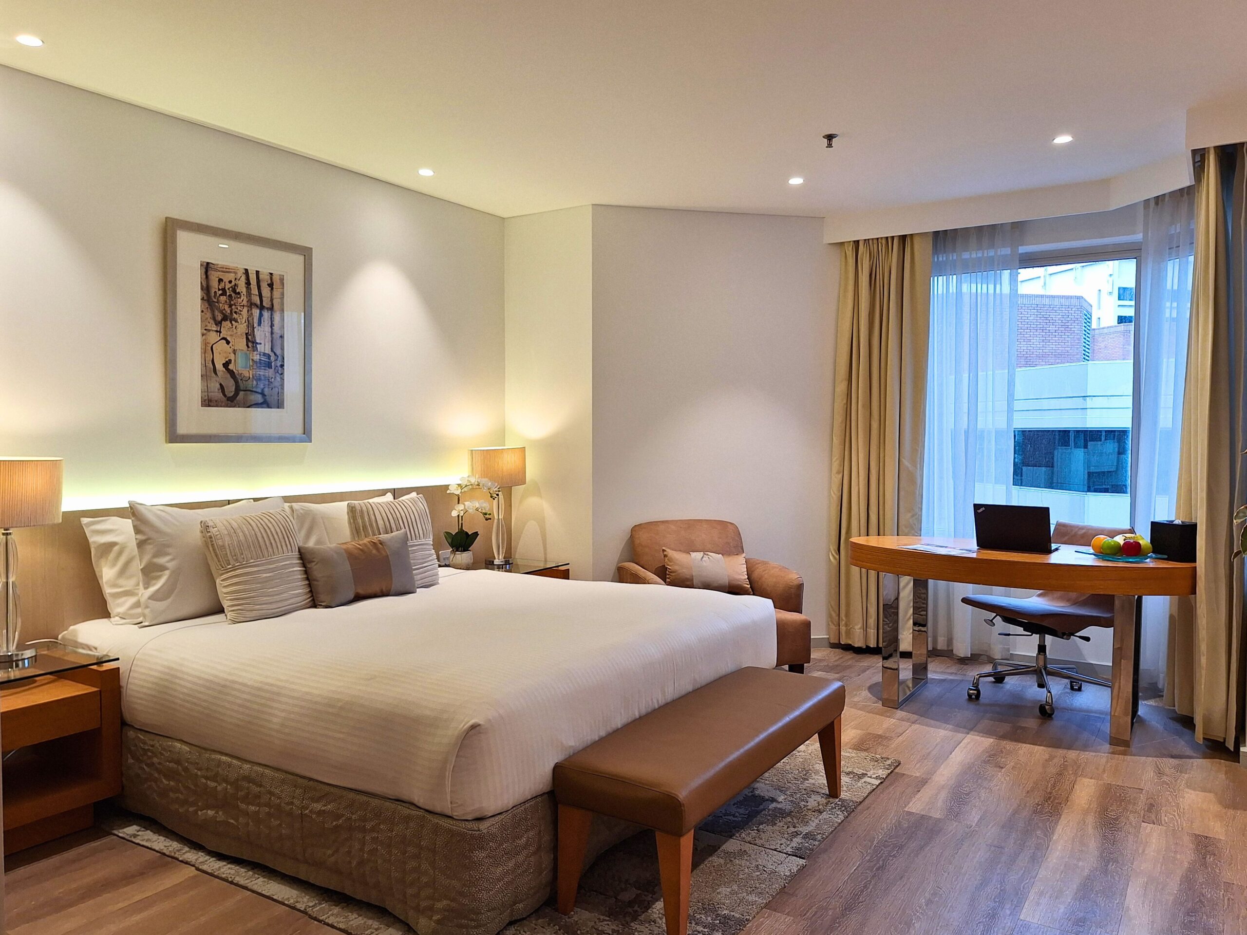 Residence Studio room with King-sized bed